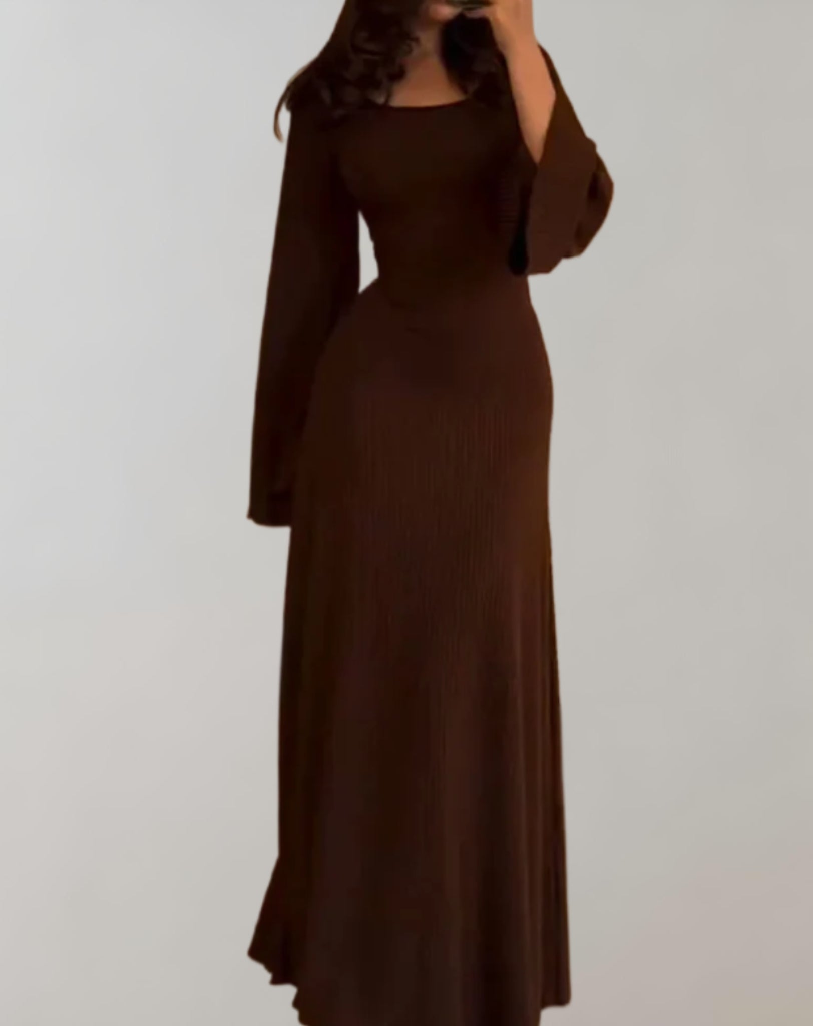 Women's Noemie Long Sleeve Bodycon Dress with Classic Round Neck